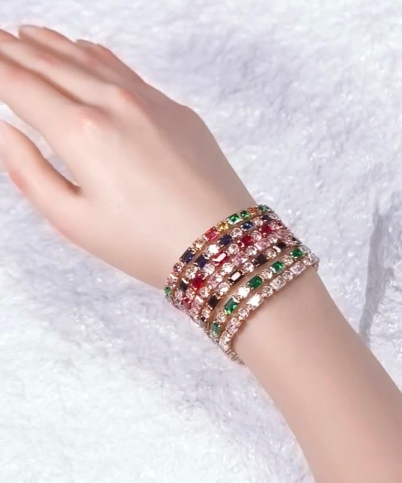 Multicolored beaded bracelet for daily wear